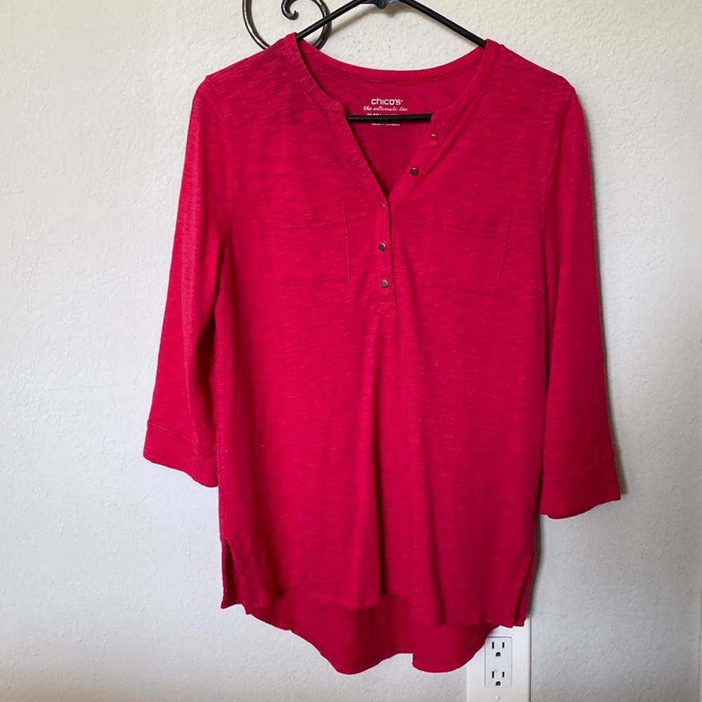 Chico’s crimson red size small ultimate tee with buttons